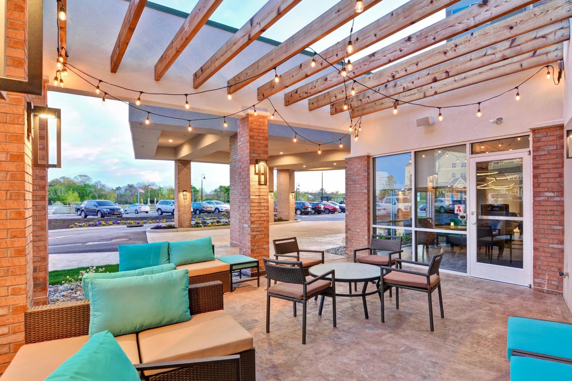 Hotel Courtyard By Marriott Long Island Islip/Courthouse Complex Central Islip Exterior foto